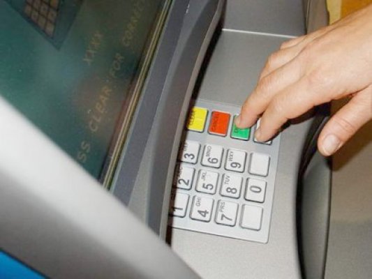 ATM-urile Raiffeisen Bank, oprite temporar